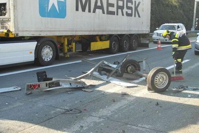 Der Unfall ging aber glimpflich aus: Beide Lenker blieben unverletzt.