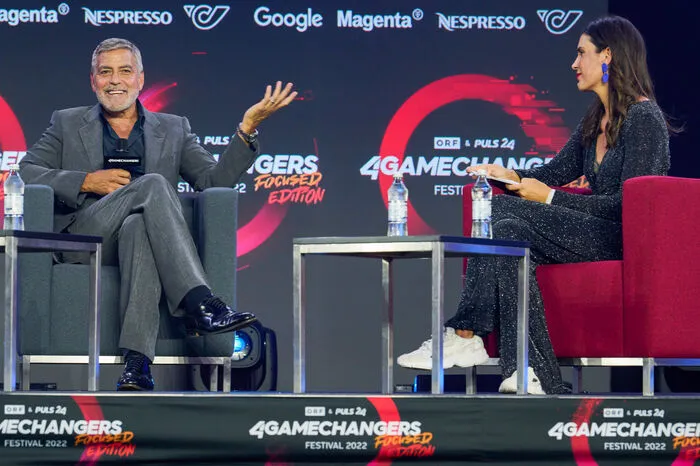 "Wir versuchen Beweismittel zu sammeln, die später vor Gericht verwendet werden können", sagte der Hollywoodstar beim 4Gamechangers Festival
