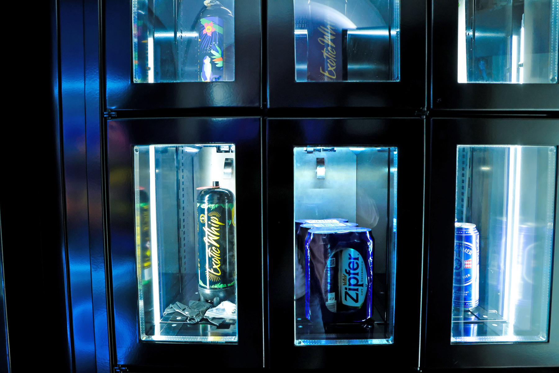 Automaten-Shops : Sind Alkohol und Lachgas aus dem Automaten