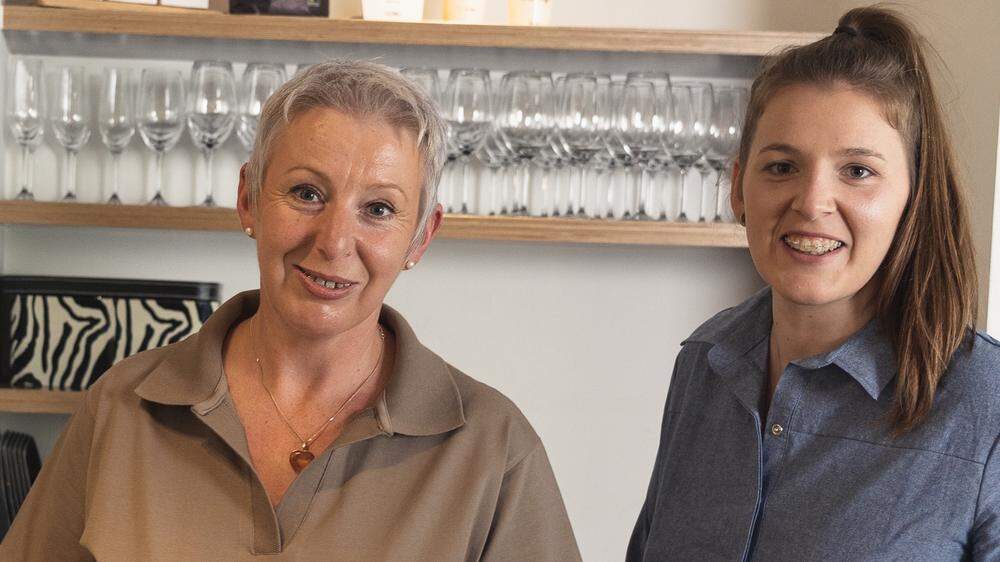 Julia Thörisch betreibt Mitten in Graz ein neues Brunch-Lokal, Mama Hildegard steht helfend zur Seite