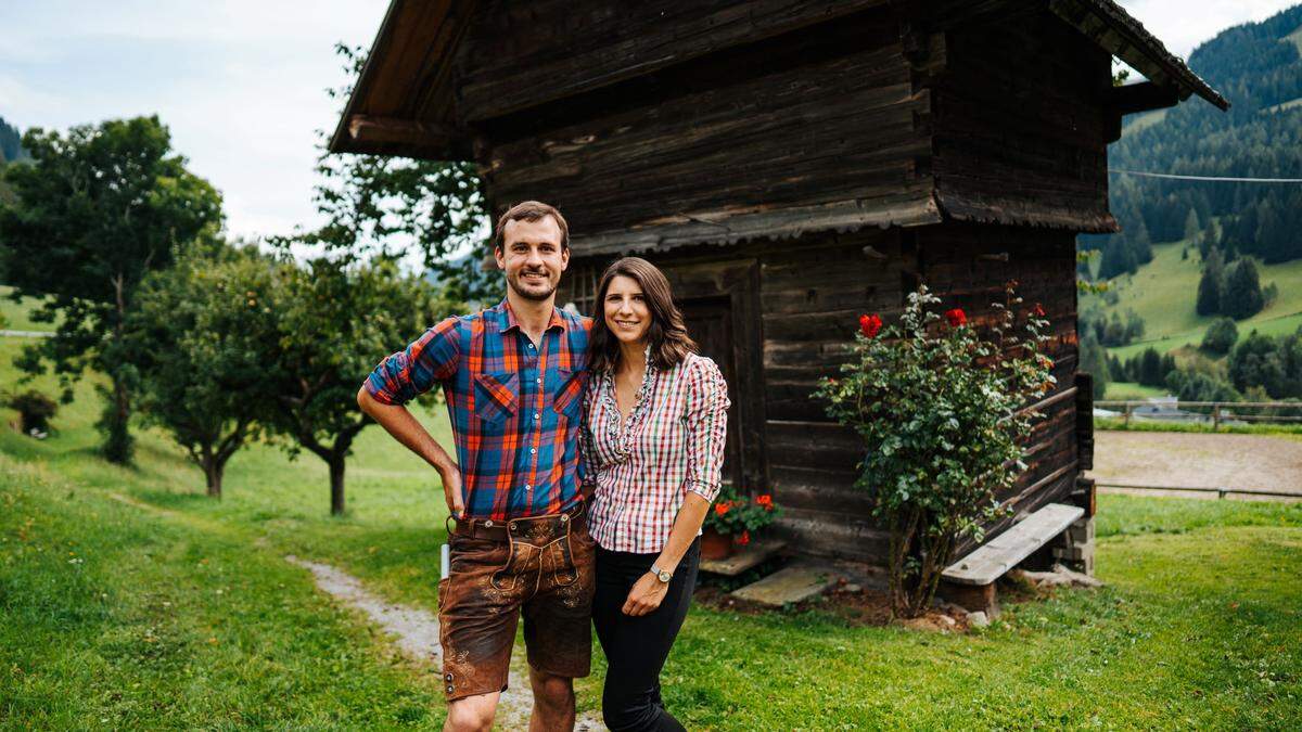 Thomas Unterweger und Edwina Baumgartner vom Gutzingerhof in Bad Kleinkirchheim investierten heuer rund 300.000 Euro in den Betrieb