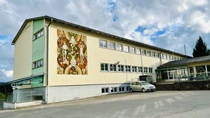 Das Gebäude der ehemaligen Volksschule Ettendorf