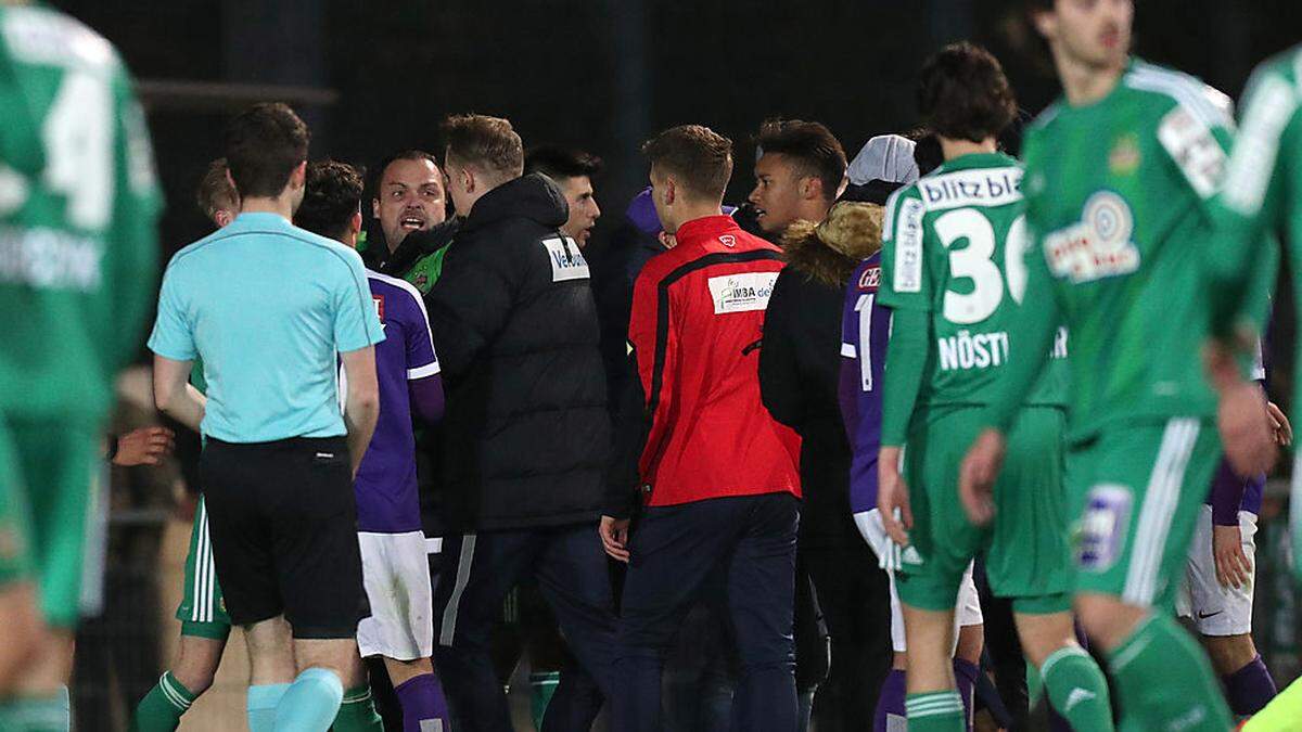 Großer Aufruhr beim kleinen Derby