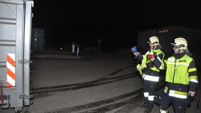 Klicken Sie sich durch die Fotos vom Feuerwehreinsatz!