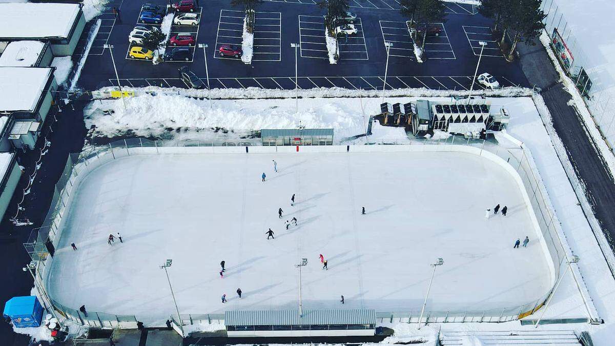 Das Eislaufen erfreut in Bruck großer Beliebtheit