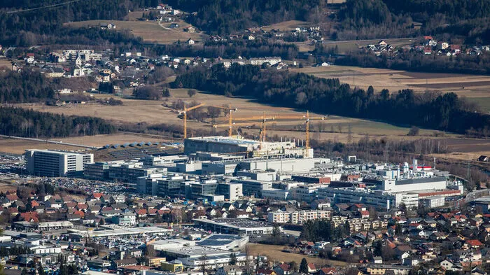 Dobratsch Alpenstraße Blick auf Villach 