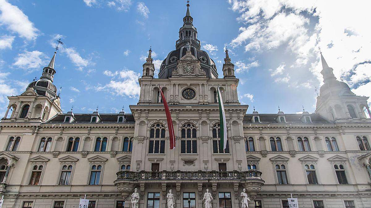 Im Grazer Rathaus dreht sich das Personal-Karussell