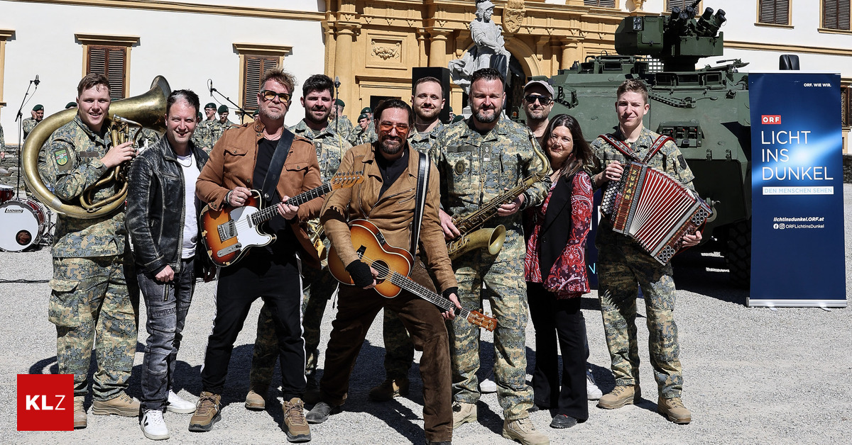 In-der-Stadthalle-Instrumente-statt-Waffen-Graz-erlebt-ein-Fest-der-Milit-rmusik
