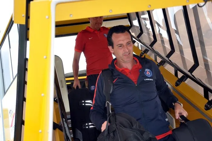 Neo Trainer Unai Emery steht vor seiner PSG-Pflichtspielpremiere