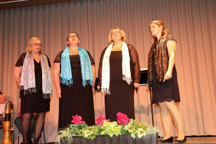 Als Gast gestaltete das Quartett "Canta Femina" das Herbstkonzert mit.