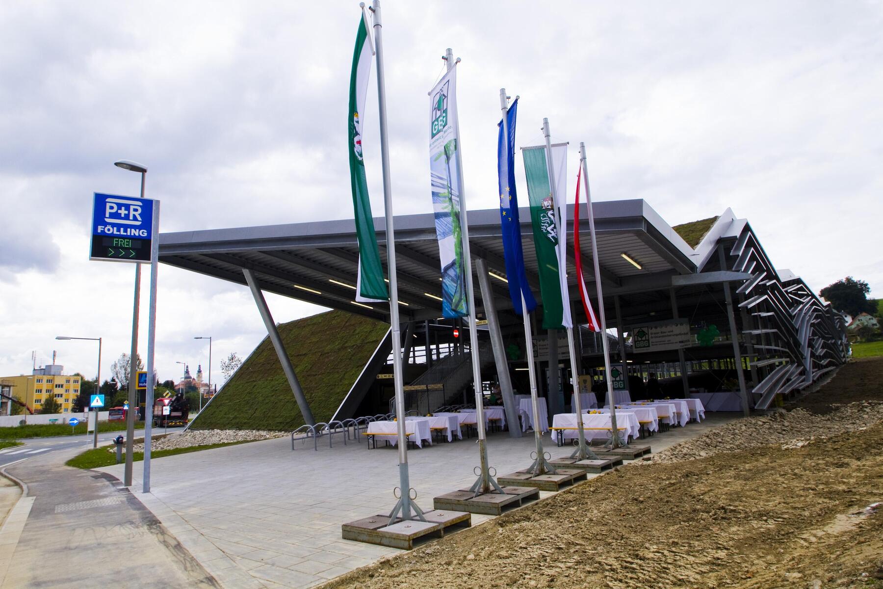 Park+Ride Fölling: Ab 1. Mai wird das Parken kostenlos