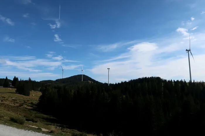 Windräder in dieser Größe sollen zwischen Admont und Rottenmann entstehen, die am Bild befinden sich im Windpark Freiländeralm