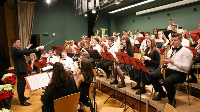 Wenn die Glantaler Blasmusik Frauenstein unter Kapellmeister Walter Sonnberger zum Neujahrskonzert lädt, bleiben die Besucher nicht aus. 