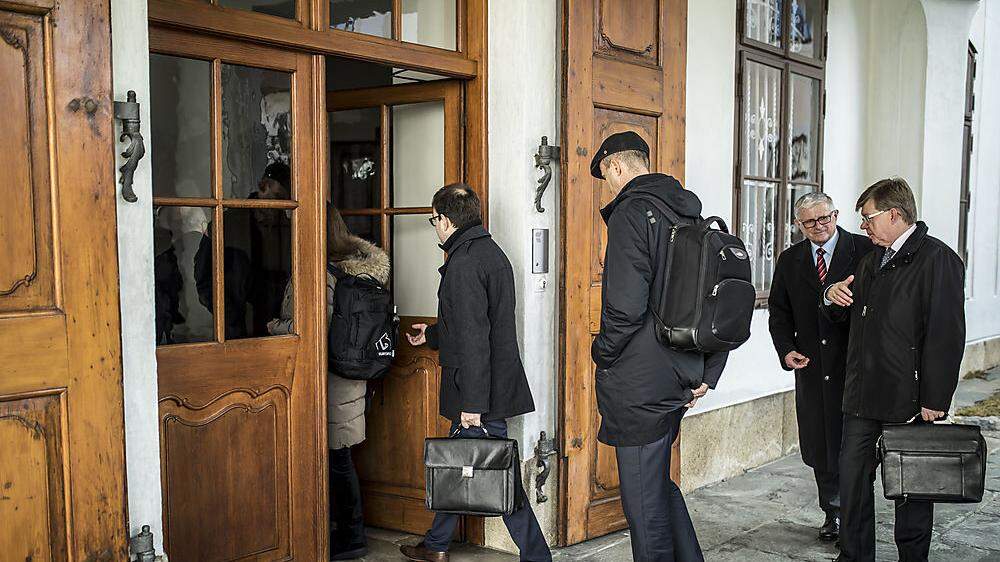 In der Vorwoche kam die Visitationsgruppe zum Erstgespräch mit dem Domkapitel ins Bischöfliche Palais in Klagenfurt