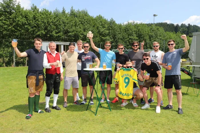 Die "Sieger der Herzen" wurde das Team „Polter Express“ aus "Xöls" bei Hitzendorf in der Steiermark.
