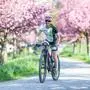 Sujet, Feature, Wetter, Frühling, Dame, Frau, Blüten, Schönwetter, Aprilwetter, Sport, sportlich, Radfahren, Mountainbike, Rosenhain,, Graz aufgenommen am 15.04.2019