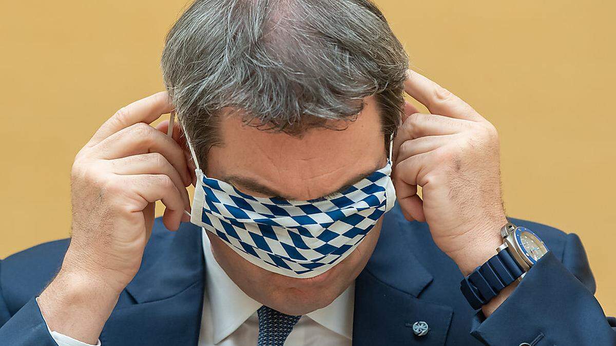Markus Söder: Mund-Nasen-Schutz auf bayerisch