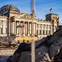 Baustelle vor dem deutschen Bundestag | Vor dem deutschen Bundestag wird gebaut – das sorgt im wahrsten Sinne des Wortes für dicke Luft
