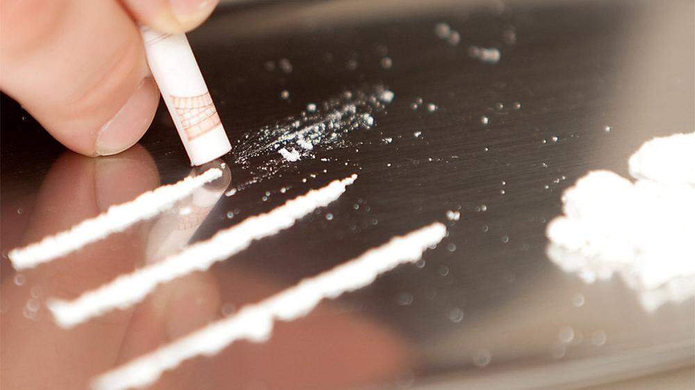 Kokain, Cannabisprodukte und andere Drogen wurden sichergestellt (Sujetbild)
