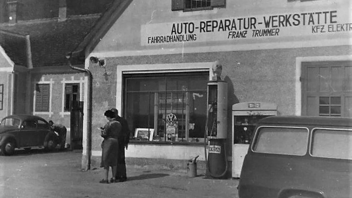 90 Jahre Autohaus Trummer in Gniebing - ein Foto aus dem Archiv