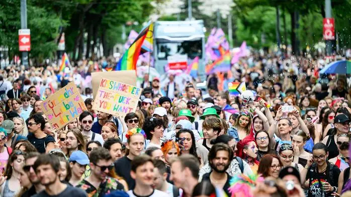 In Wien findet am Samstag die 30. Regenbogenparade statt