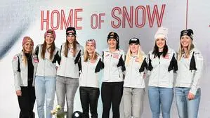 Österreichs Team: Katharina Gallhuber und Christina Ager, Mirjam Puchner und Katharina Liensberger, Stefanie Venier und Katharina Truppe, Katharina Huber und Conny Hütter