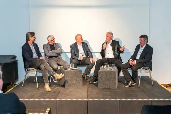 Am Mittwochabend schwelgten die Sturm-Legenden Gilbert Prilasnig (zwei Mal Meister 1998/99), Walter Saria (Torwart in den 1980ern), Günter Paulitsch (Trainer 1977 bis 1980) und Manfred Steiner ("Eisenfuß") in Erinnerungen.