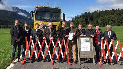 Schulterschluss zwischen Oberkärntner und Osttiroler Bürgermeistern für einen raschen Ausbau der Straße durch das obere Drautal und in Sillian