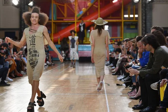 Westwood wurde bekannt mit der Erfindung der Punk-Mode Mitte der 1970er-Jahre...