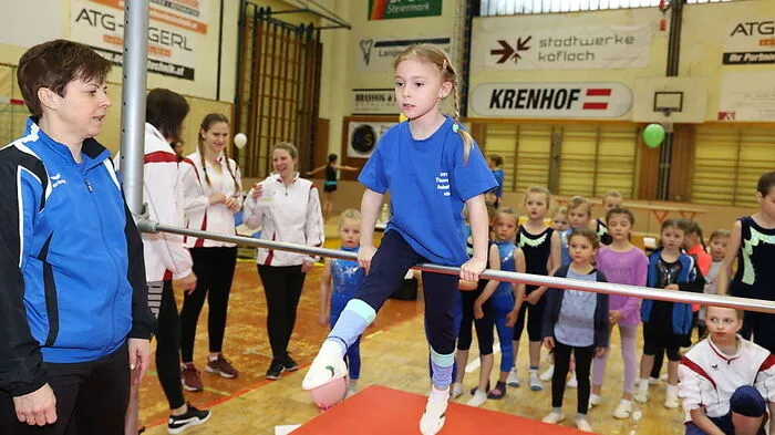 In der Sporthalle Köflach wurde geturnt