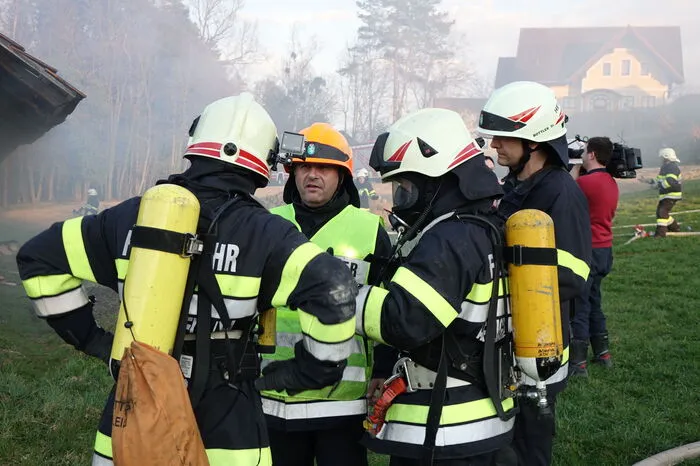 Beteiligt waren die Feuerwehren Heiligenkreuz, Allerheiligen, Empersdorf, St. Georgen, St. Ulrich, Feiting und Großfelgitsch.