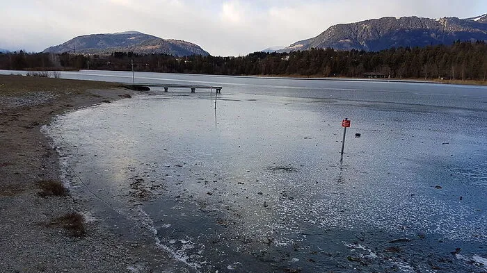 Bereits im Vorjahr lockte eine zu dünne Eisdecke die Läufer auf das Eis
