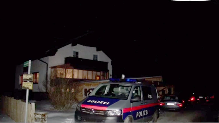 Nach einer Vermisstenanzeige rückten am Dienstag Mordermittler des steirischen Landeskriminalamtes und die örtliche Polizei mit Leichenspürhunden in der Obersteiermark an, um nach einem möglichen Opfer zu suchen.
