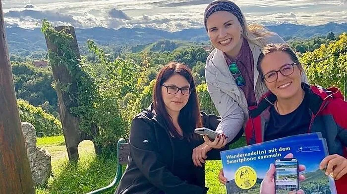Nicole Reiterer (r.) und ihr Team vom Tourismusbüro testeten die neue App bereits ausgiebig