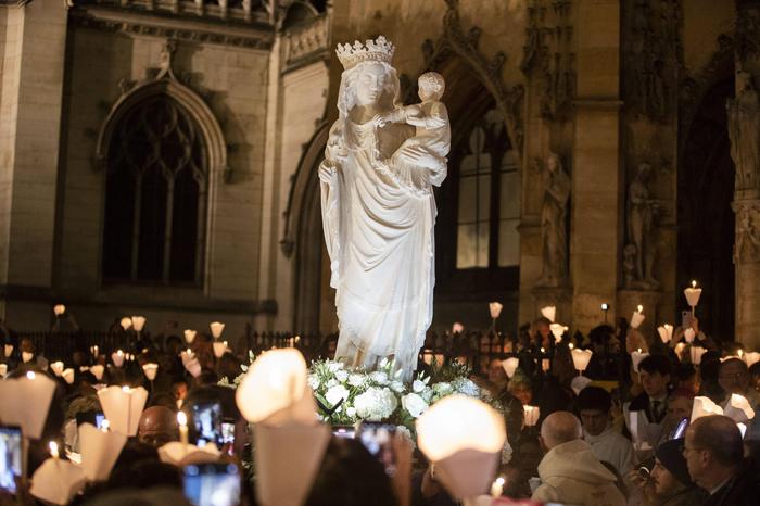 Die berühmte Marienstatue kehrte schon vor zwölf Tagen in einer Prozession zurück