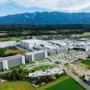 Drei Männer sollen beim Halbleiterhersteller Infineon in Villach regelmäßig Goldreste gestohlen haben