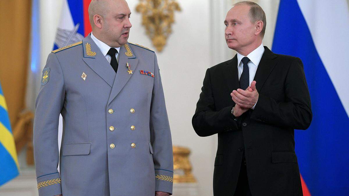 Sergej Surowikin dürfte über die Pläne, die Putin in Bedrängnis brachten, Bescheid gewusst haben