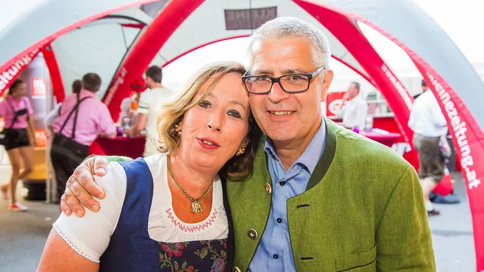 Die Kennenlern-Geschichte von Annemarie und Brauerei-Chef Thomas Santler ist mehr als romantisch