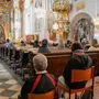 Ab Freitag ist die Maske auch beim Betreten und Verlassen der Kirche wieder Pflicht