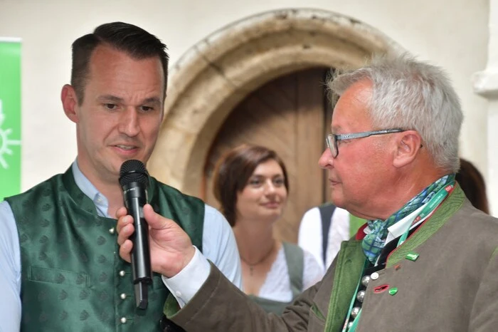 Auch mitgefeiert hat Bildungslandesrat Stefan Hermann