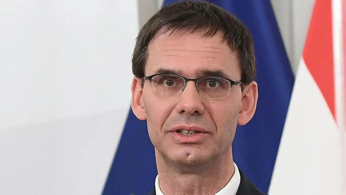 Vorarlbergergs Landeshauptmann Markus Wallner (ÖVP) versucht spät, den Inseraten-Skandal seiner Partei zu legen