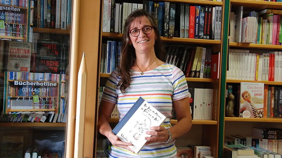 Thelma Schille leitet die Buchhandlung  Zeltner am Hauptplatz in Köflach