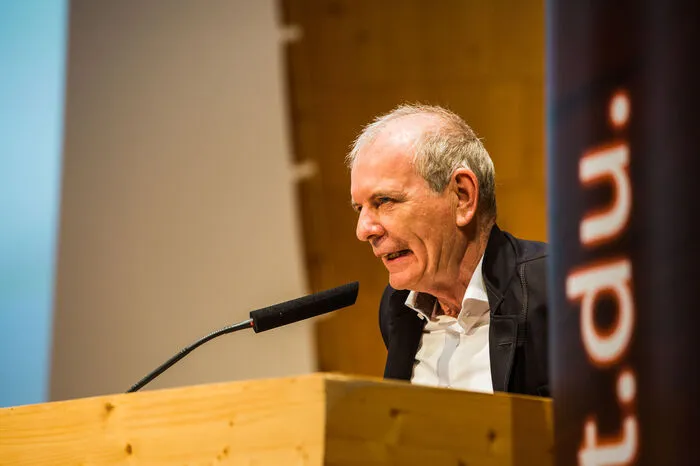Nein. Eine Überraschung - Johann Huber (66, FPÖ) ist seit 2007 Bürgermeister. Er wird nicht mehr kandidieren. Ossiach bekommt 2021 also ein neues Gemeindeoberhaupt.