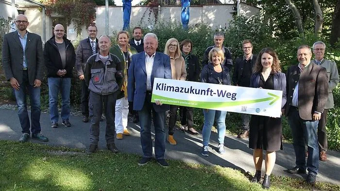 Mit vielen Gästen wurde die 10 Kilometer lange Strecke eröffnet