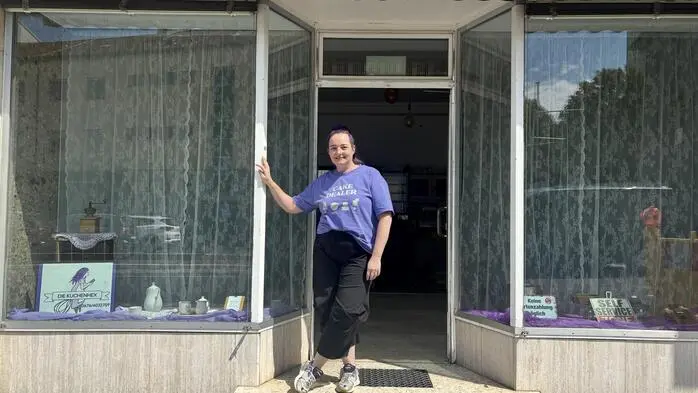 Konditorin Bianca Mackowski präsentiert im Café „Die Kuchenhex“ in der Feldbacher Bürgergasse seit Kurzem ihre Werke 