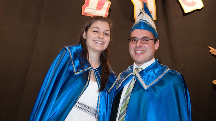 In der Faschingssitzung in Liesing spaßt man dieses Jahr über die Nöte der Bergbauernbaum und die letzte Fahrt der Gailtalbahn. Regiert werden die Narren von Prinzessin Ina Stabentheiner und Prinz Fabio Wilhelmer.