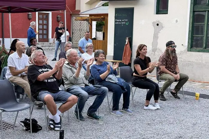 Sehen Sie sich die weiteren Bilder an.