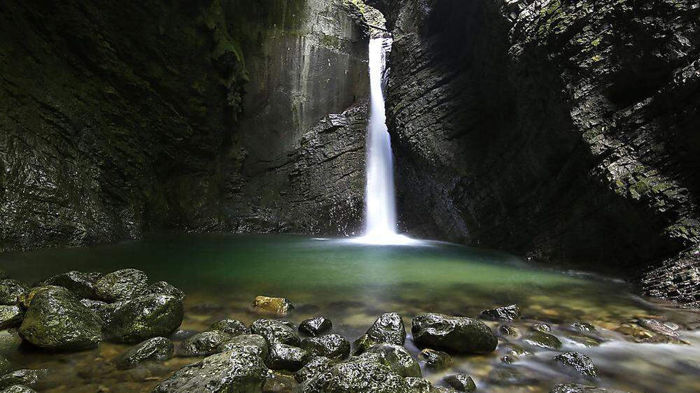 Der Kozjak-Wasserfall zählt zu den spektakulärsten  Naturschauplätzen in Slowenien