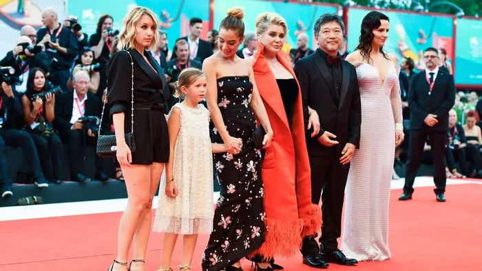 Die Protagonisten des Eröffnungsfilms "The Truth".