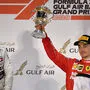 Sieger Lewis Hamilton mit dem Sieger der Herzen: Charles Leclerc